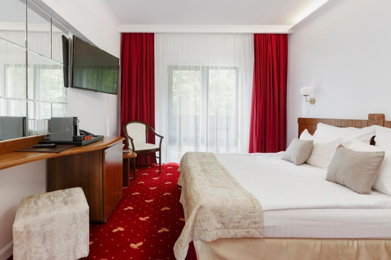 Manor Ski Hotel Предял Экстерьер фото